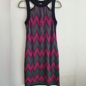 M Missoni Stylish Pink and Black Zigzag Knit Dress. Size 6
